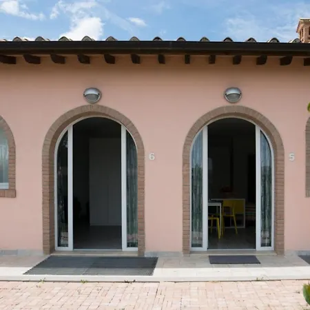 L' Aia Di Carinda R.t.a. * Grosseto