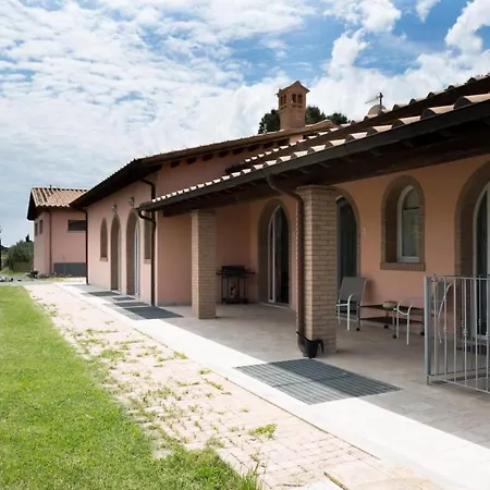 Aparthotel L' Aia Di Carinda R.t.a. *